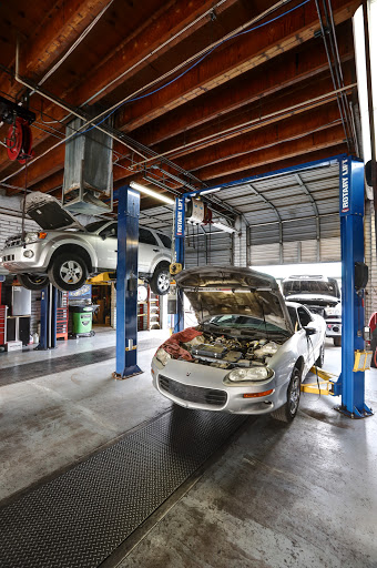 Auto Repair Shop «Shadow Mountain Auto Service», reviews and photos, 10410 N 32nd St, Phoenix, AZ 85028, USA