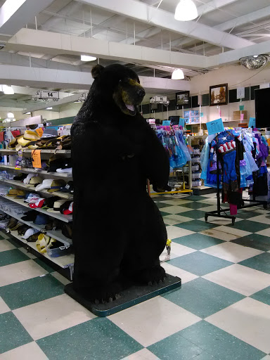 Discount Store «Robinson Salvage», reviews and photos, 1300 Bankhead Hwy, Carrollton, GA 30116, USA