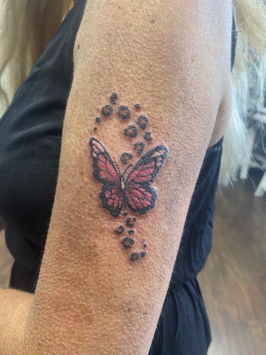 Tattoo Shop «Atlantis Tattoo & Gallery», reviews and photos, 1344 Malabar Rd SE, Palm Bay, FL 32907, USA