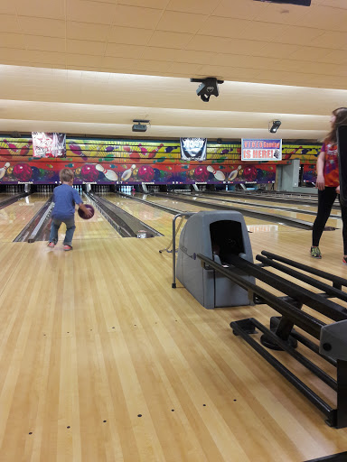 Bowling Alley «Echo Bowling Lanes», reviews and photos, 220 Bedford Rd # 1, Morris, IL 60450, USA