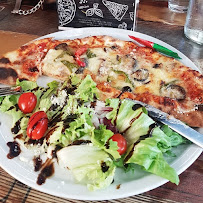 Plats et boissons du Pizzeria Ta5ty Pizza à Lyon - n°4