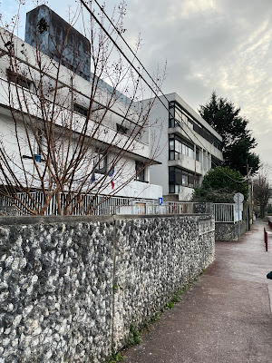 Ecole Élémentaire - Belle image à Cachan