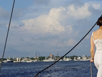 Sundog Sailing Charleston