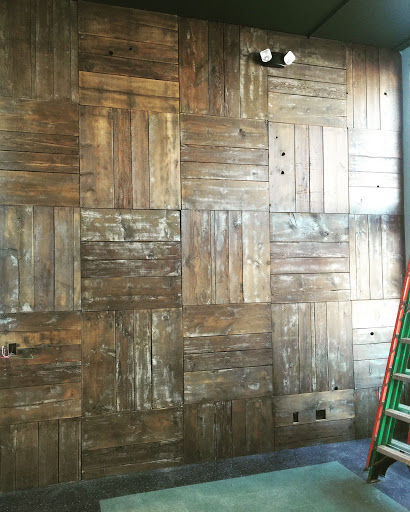 Rustic Furniture Store «Fantastic Mr. Finds Custom Reclaimed Industrial Furniture», reviews and photos, 1346 Fort Union Blvd, Cottonwood Heights, UT 84121, USA