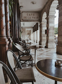 Atmosphère du Café Café de la Paix à La Rochelle - n°4