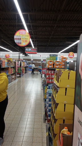Supermarket «ALDI», reviews and photos, 7701 Olive Blvd, University City, MO 63130, USA