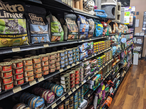 Pet Supply Store «Pet Valu», reviews and photos, 18115 Town Center Dr, Olney, MD 20832, USA