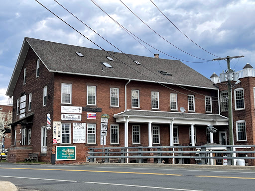 Thrift Store «Stafford Thrift Shop», reviews and photos, 2 River Rd # 101, Stafford Springs, CT 06076, USA