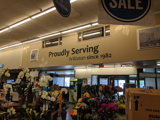 Grocery Store «Albertsons», reviews and photos, 20 26th St E, Williston, ND 58801, USA