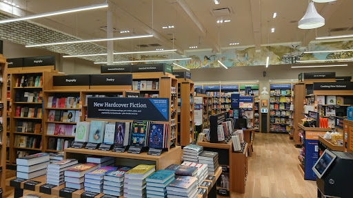 Book Store «Amazon Books», reviews and photos, 4545 La Jolla Village Dr, San Diego, CA 92122, USA