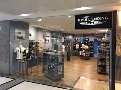 Kisslanding Pilot Shop
