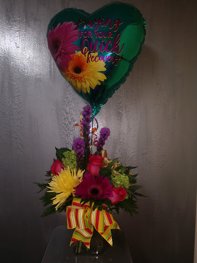 Florist «Mystical Gardens Flower Shop/Palmetto Florist», reviews and photos, 4576 New Jesup Hwy, Brunswick, GA 31520, USA