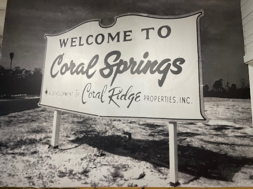 Barbecue Restaurant «4 Rivers Smokehouse», reviews and photos, 2660 N University Dr, Coral Springs, FL 33065, USA