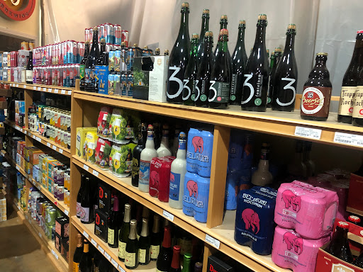 Liquor Store «Midtown Corkdorks Wine Spirits Beer», reviews and photos, 1610 Church St, Nashville, TN 37203, USA