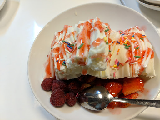 Dessert Restaurant «Snowflake Cafe and Dessert», reviews and photos, 4306 Moorpark Ave, San Jose, CA 95129, USA