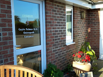 Living Elements Clinic / Gayle Palmer D.O., Osteopath
