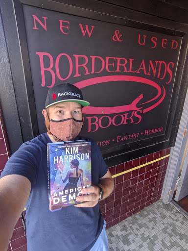 Book Store «Borderlands Books», reviews and photos, 866 Valencia St, San Francisco, CA 94110, USA