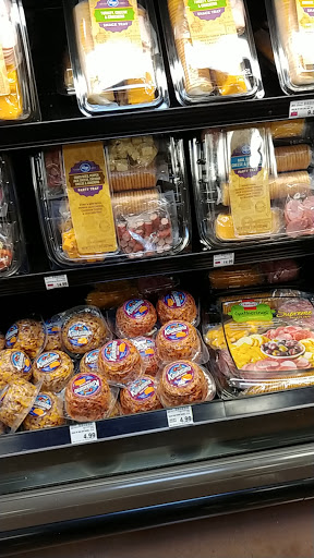 Grocery Store «Kroger», reviews and photos, 1435 S Reynolds Rd, Maumee, OH 43537, USA