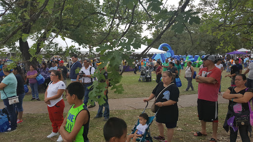 Community Center «Mason Community Center», reviews and photos, 541 S 75th St, Houston, TX 77023, USA