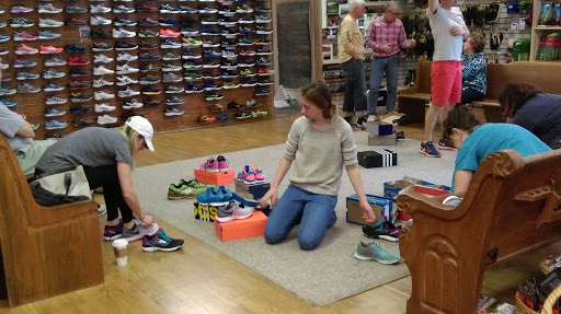 Sporting Goods Store «Ragged Mountain Running Shop», reviews and photos, 3 Elliewood Ave, Charlottesville, VA 22903, USA