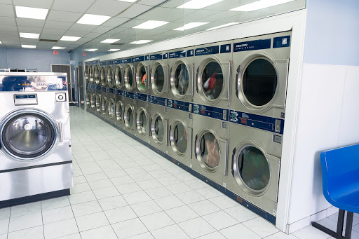 Ocean Breeze Laundromat - Last Wash 8:30PM - Big Washers