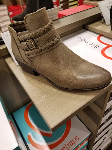 Shoe Store «DSW Designer Shoe Warehouse», reviews and photos, 4120 E 4th St, Ontario, CA 91764, USA