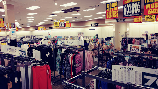 Shopping Mall «Watchung Square Mall», reviews and photos, 1515 US-22, Watchung, NJ 07069, USA