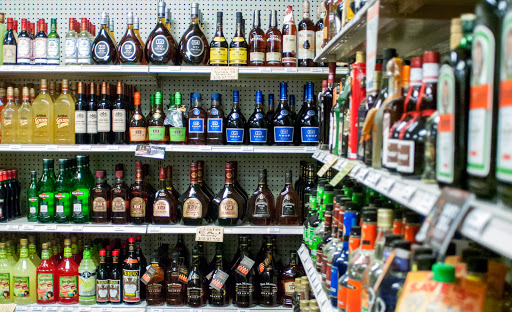 Liquor Store «Top Ten Liquors», reviews and photos, 5111 Excelsior Blvd, St Louis Park, MN 55416, USA