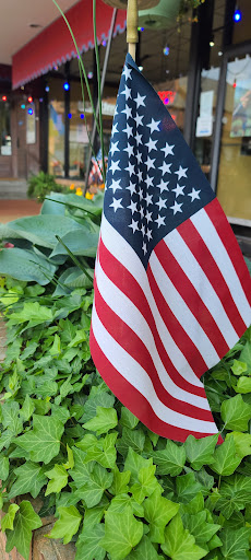 Shopping Mall «Westgate Centre», reviews and photos, 12320 Olive Blvd, Creve Coeur, MO 63141, USA