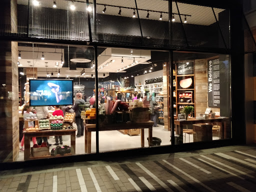 LUSH Fresh Handmade Cosmetics, 51 Oakbrook Center, Oak Brook, IL 60523, USA, 