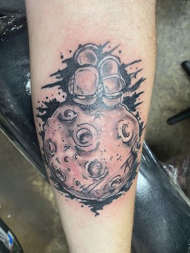 Tattoo Shop «Allied Ink Tattoo», reviews and photos, 3205 Canton Rd #110, Marietta, GA 30066, USA