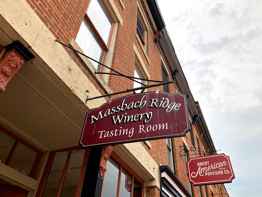 Wine Store «Massbach Ridge Winery Tasting Room Galena», reviews and photos, 117 N Main St, Galena, IL 61036, USA