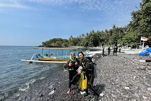 Go Diving Tulamben image