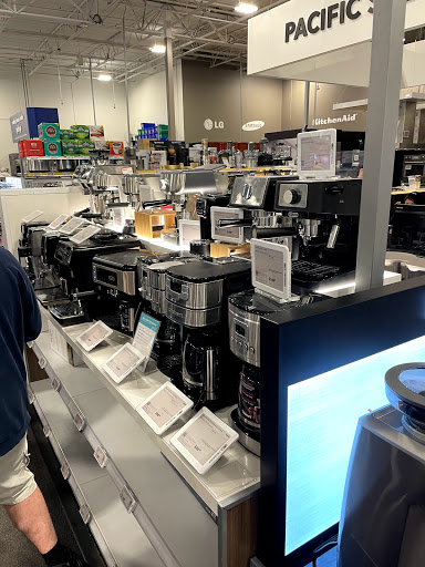 Electronics Store «Best Buy», reviews and photos, 2288 E Williams Field Rd, Gilbert, AZ 85295, USA
