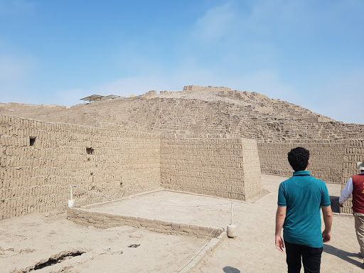 Huaca Pucllana