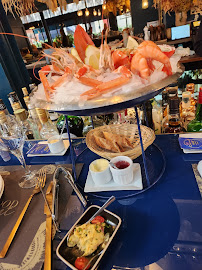 Plats et boissons du Restaurant de fruits de mer Comptoir des Mer à Paris - n°2