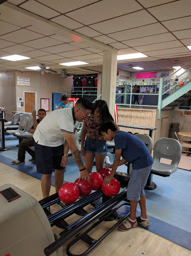 Bowling Alley «Bowl-Rite Lanes», reviews and photos, 714 Summit Ave, Union City, NJ 07087, USA