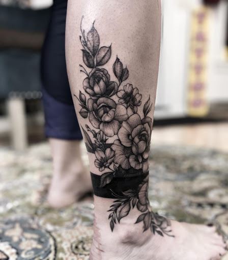 Explore cute spine tattoo ideas, creative tattoo ideas in Bellefonte, available at Juniper Studio
