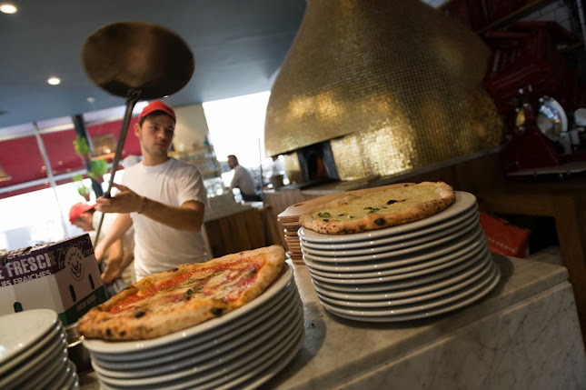 Reviews of Rossopomodoro Covent Garden in London - Pizza