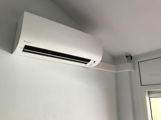 Instal·lacions Carlos Fraile en Aigües Bones, Girona
