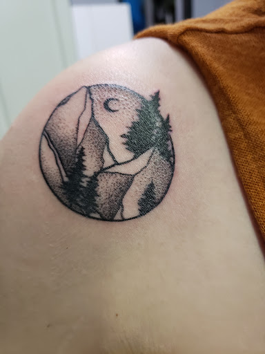 Tattoo Shop «Locke Studios», reviews and photos, 12 Baltimore St, Gettysburg, PA 17325, USA