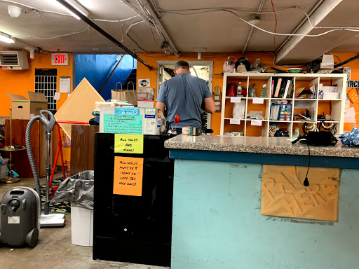 Thrift Store «Circle Thrift», reviews and photos, 1125 S Broad St, Philadelphia, PA 19147, USA