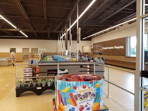 Supermarket «ALDI», reviews and photos, 1365 Lee St, Des Plaines, IL 60018, USA