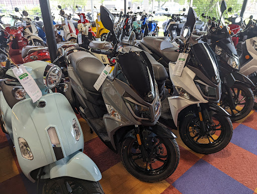 Motor Scooter Dealer «Scooterville Minnesota», reviews and photos, 904 19th Ave S, Minneapolis, MN 55404, USA
