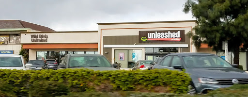 Pet Supply Store «Unleashed by Petco», reviews and photos, 905 W Foothill Blvd, Claremont, CA 91711, USA