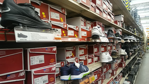 Department Store «Mills Fleet Farm», reviews and photos, 8400 Lakeland Ave N, Brooklyn Park, MN 55445, USA