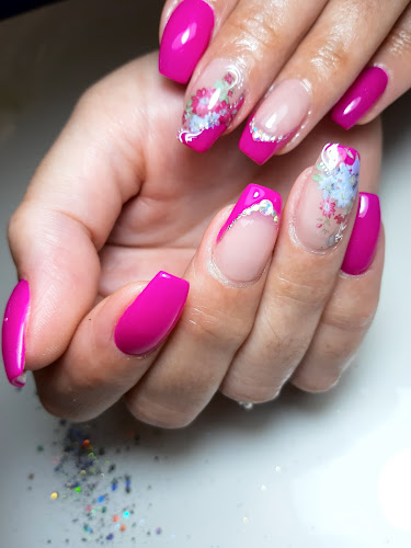 Meraki Nails & Body - Salão de Beleza