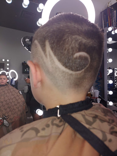 Barber Shop «kings of blades barber shop», reviews and photos, 824 Horseblock Road, Farmingville, NY 11738, USA