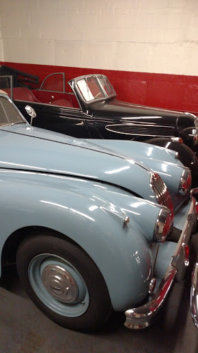 Used Car Dealer «Gullwing Motor Cars, Inc», reviews and photos, 24-30 46th St, Astoria, NY 11103, USA