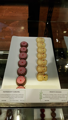 Chocolate Shop «Le Chocoholique», reviews and photos, 601 N High St, Columbus, OH 43215, USA